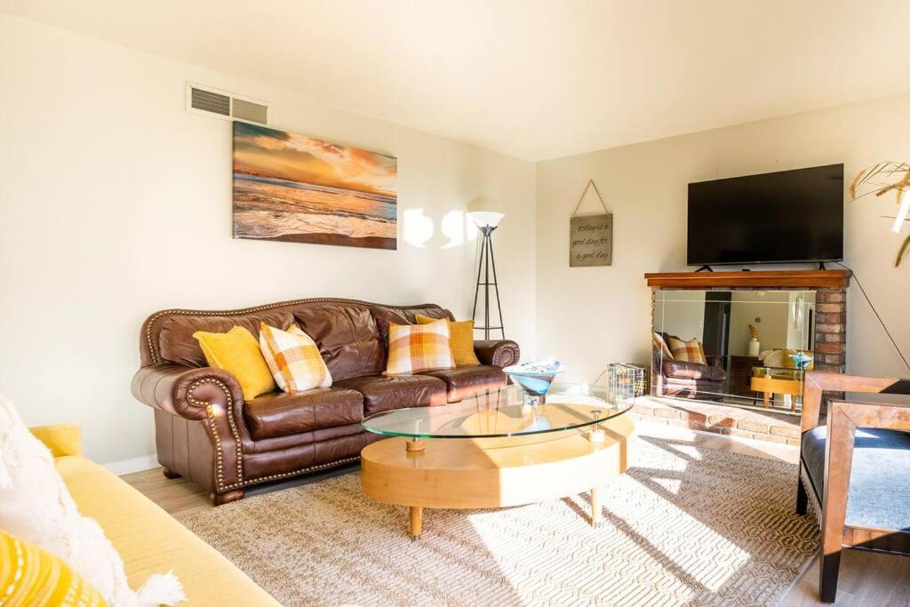 Misha's Hunnhaven Holiday home Yuba City